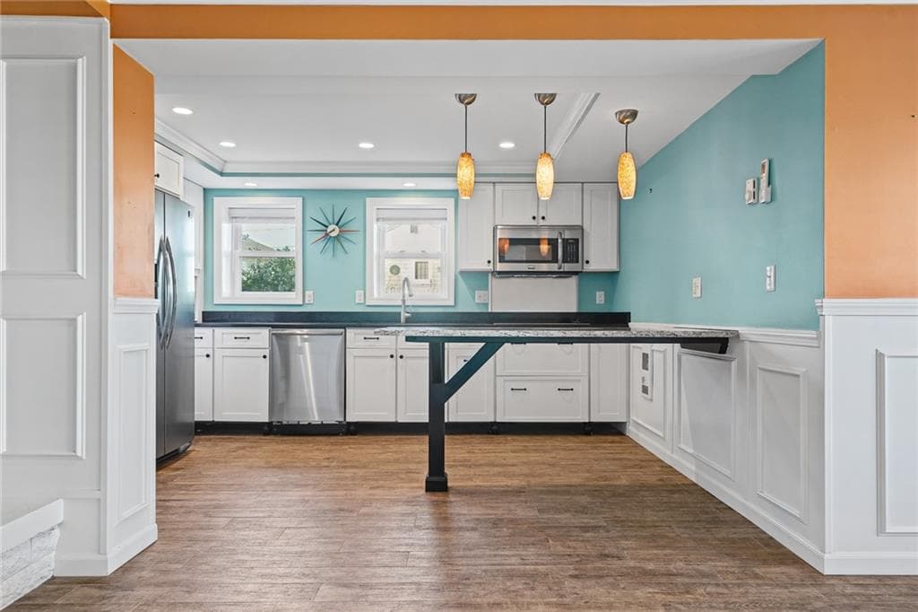 Single Family Residence at 6 Mac Alder Street, Narragansett, photo 8 of 46
