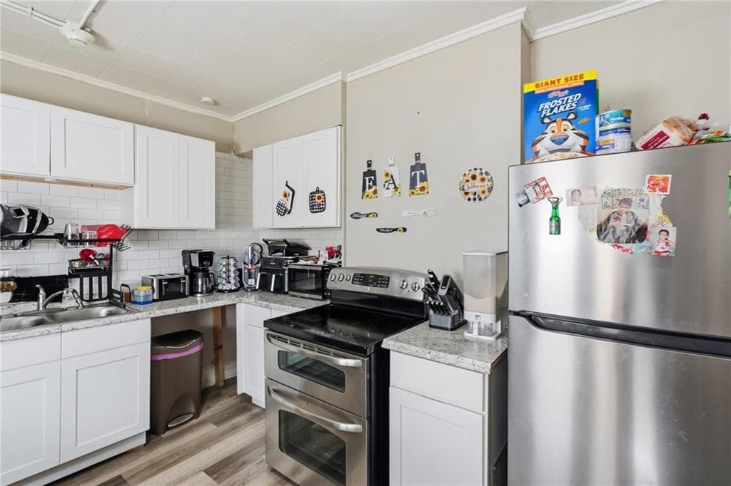 Multi Family at 78 Serrel Sweet Road, Johnston, photo 20 of 32