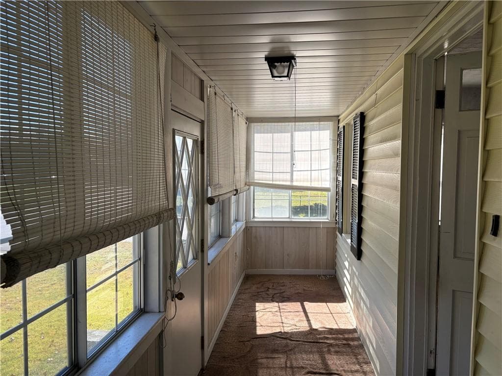 Single Family Residence at 501 ARCADE Avenue, Seekonk, photo 5 of 17