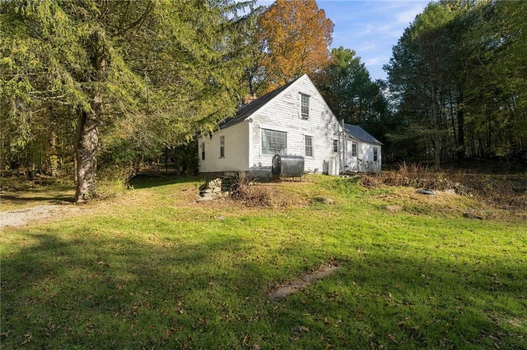 Single Family Residence at 441 Franklin Road, Coventry, photo 3 of 49