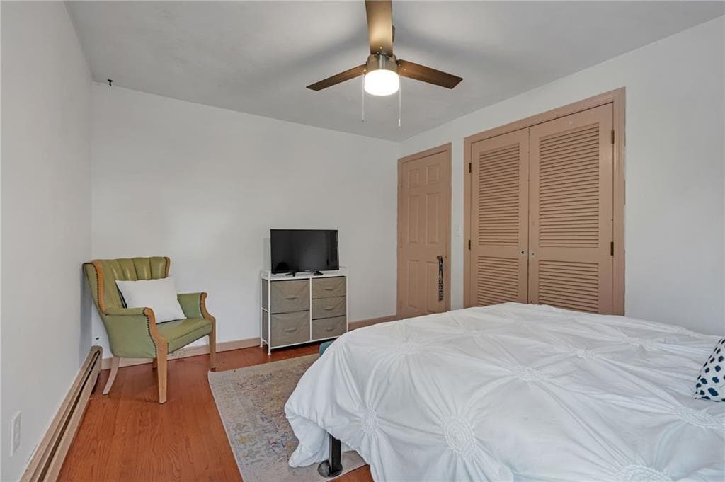 Single Family Residence at 604 Boyds Lane, Portsmouth, photo 23 of 49