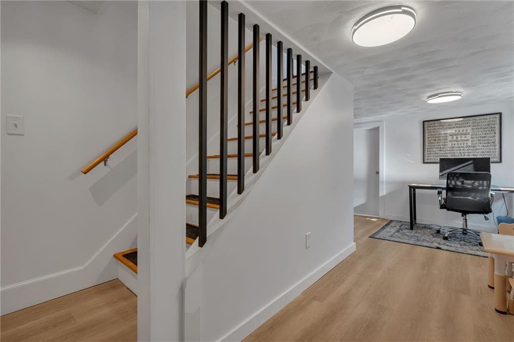 Single Family Residence at 604 Boyds Lane, Portsmouth, photo 26 of 49