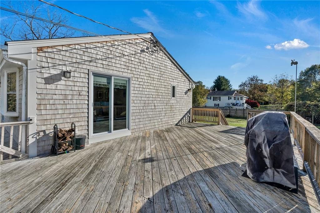 Single Family Residence at 604 Boyds Lane, Portsmouth, photo 36 of 49