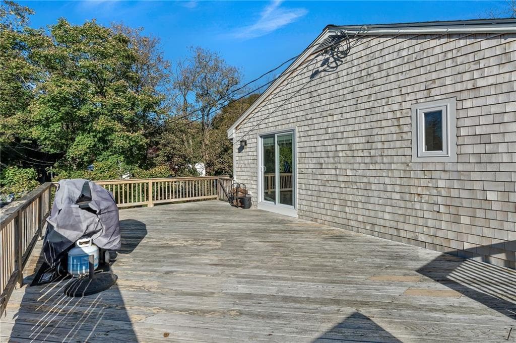 Single Family Residence at 604 Boyds Lane, Portsmouth, photo 35 of 49