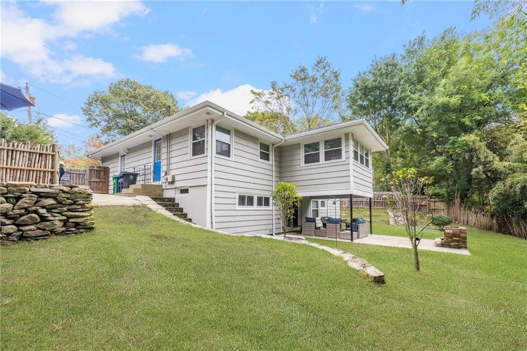 Single Family Residence at 30 Black Creek Lane, Warwick, photo 26 of 34