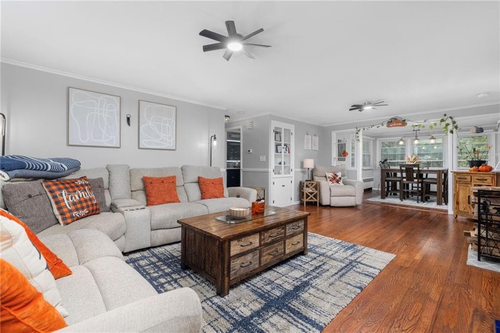 Single Family Residence at 30 Black Creek Lane, Warwick, photo 5 of 34