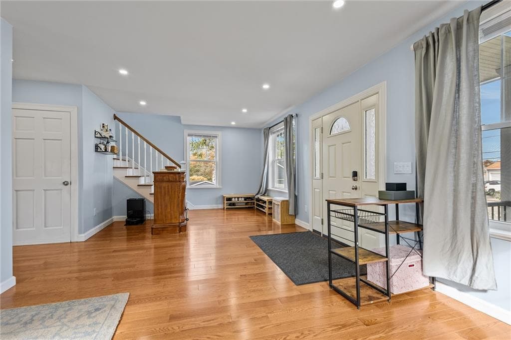 Single Family Residence at 188 Smithfield Road, North Providence, photo 11 of 40