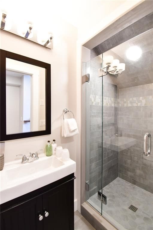 Condominium at 2 C White Hawk Ridge, Richmond, photo 22 of 30