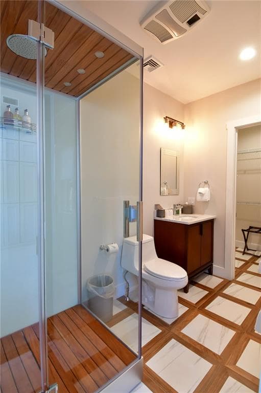 Condominium at 2 C White Hawk Ridge, Richmond, photo 21 of 30