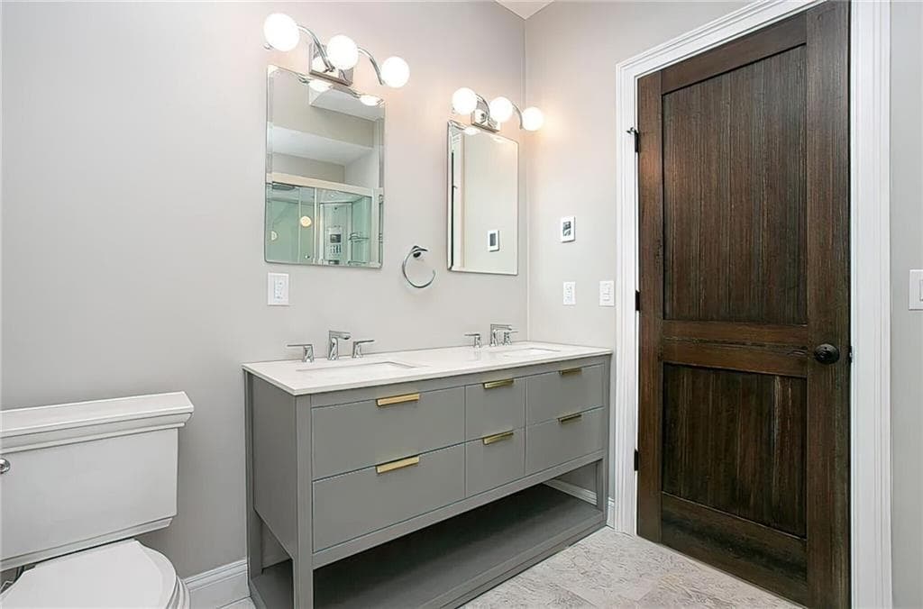 Condominium at 6 Honey Pot Hook Road, Richmond, photo 24 of 35