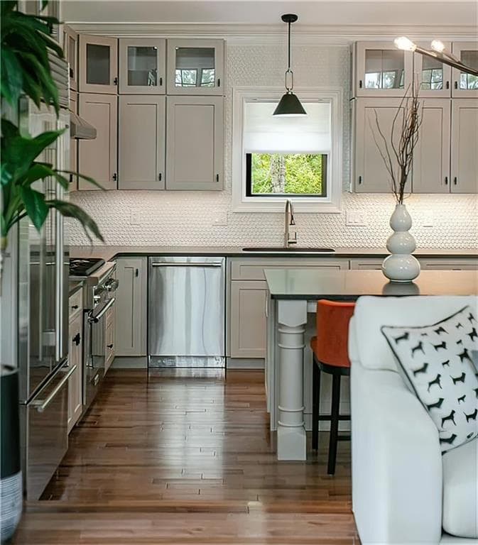 Condominium at 6 Honey Pot Hook Road, Richmond, photo 15 of 35