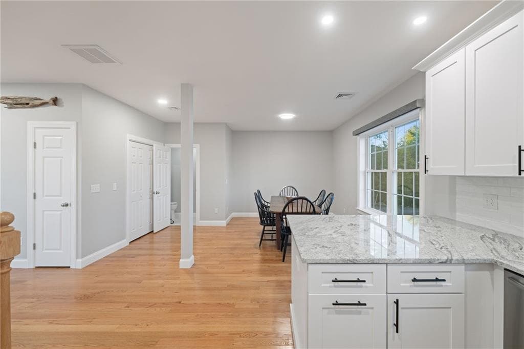 Condominium at 1 Old County Village Way UNIT E, Smithfield, photo 14 of 42