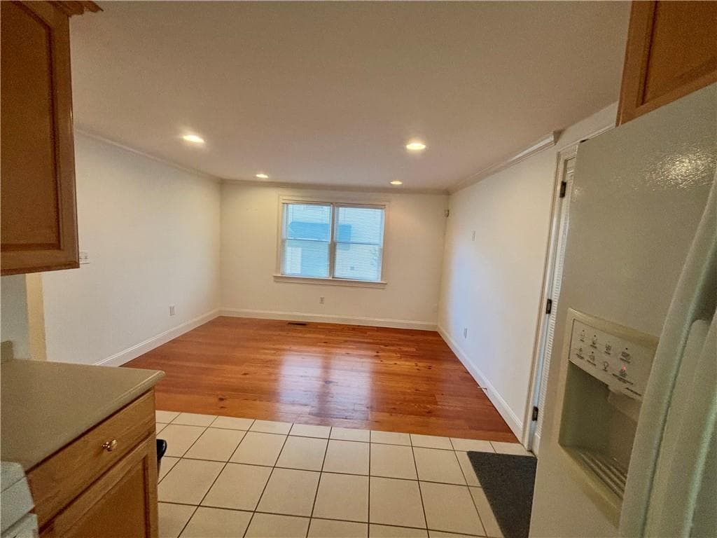 Condominium at 159 Franklin Street UNIT 7C, Bristol, photo 8 of 13