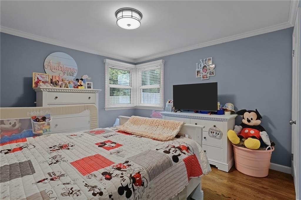 Single Family Residence at 20 Woodhill Drive, Cranston, photo 11 of 21