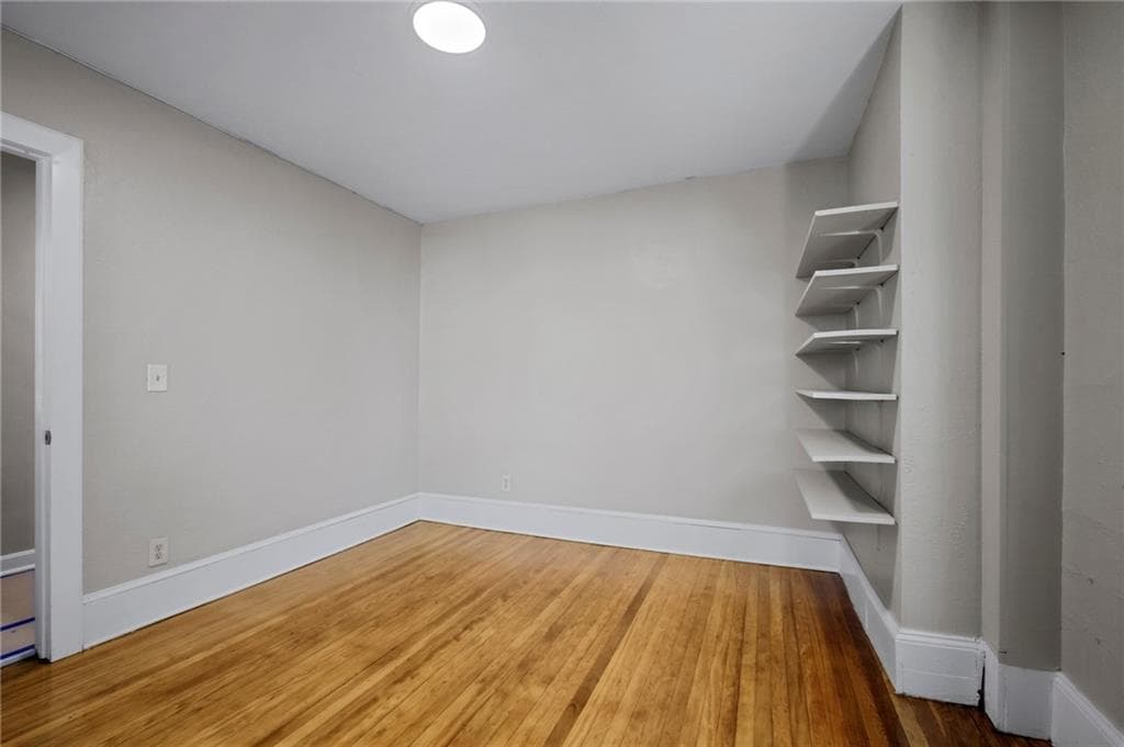 Single Family Residence at 974 Manton Avenue, Providence, photo 12 of 21