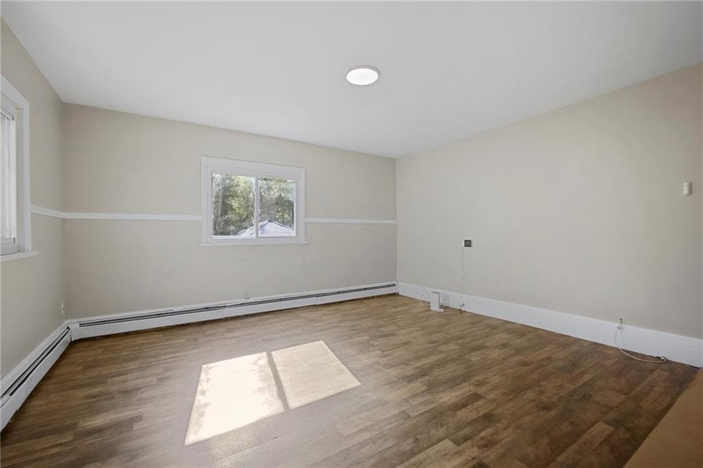 Single Family Residence at 974 Manton Avenue, Providence, photo 10 of 21