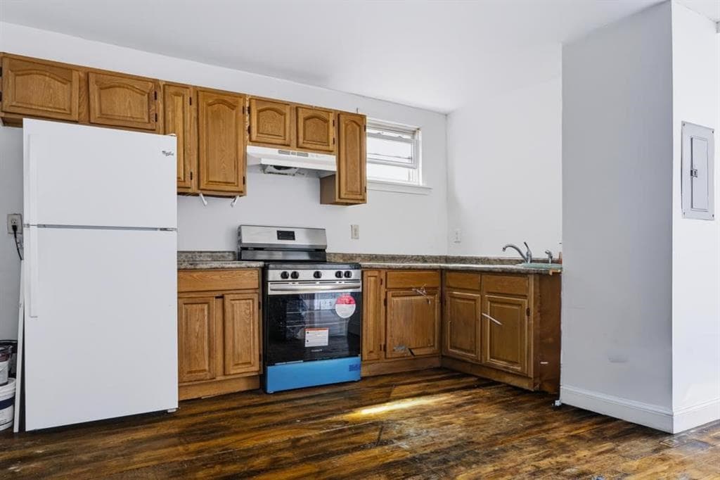 Commercial at 67 Russo Street, Providence, photo 7 of 11
