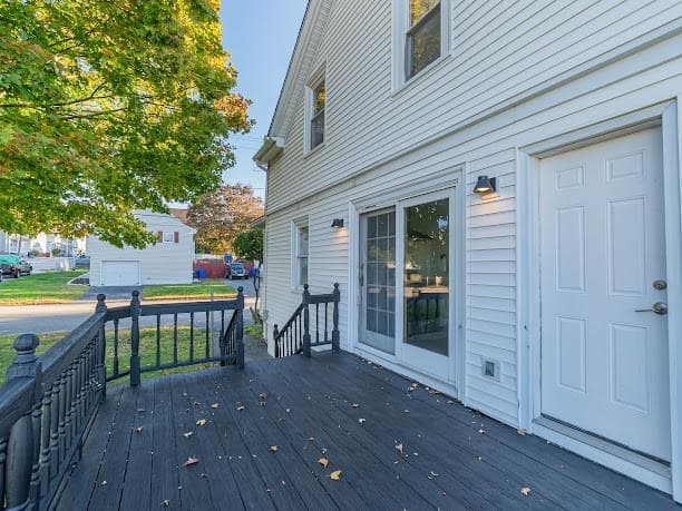 Multi Family at 277 Mauran Avenue, East Providence, photo 6 of 20