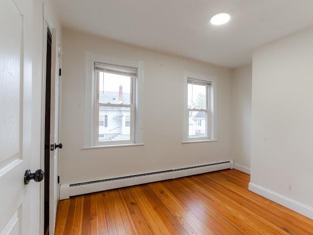 Multi Family at 277 Mauran Avenue, East Providence, photo 16 of 20