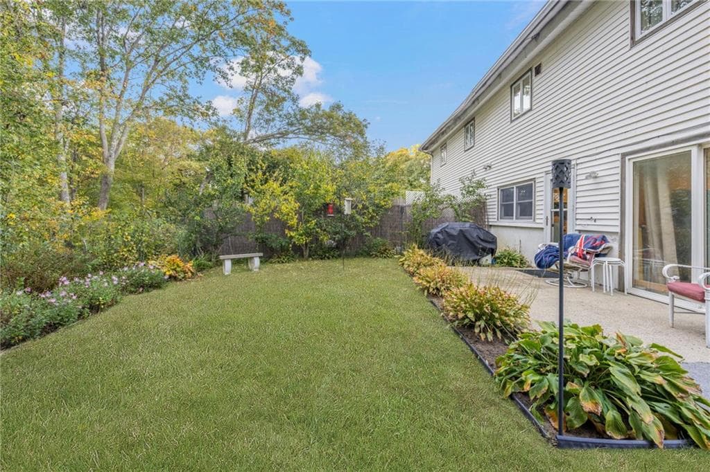 Multi Family at 495 Lafayette Road, North Kingstown, photo 24 of 28