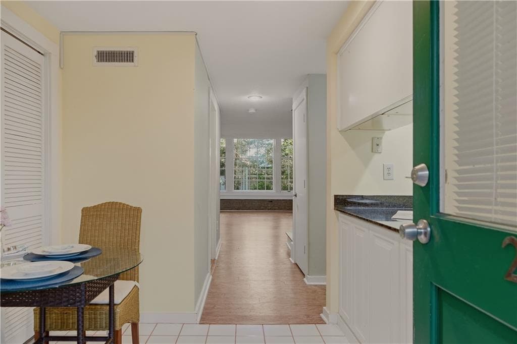 Condominium at 40 Web Avenue Avenue UNIT 224, North Kingstown, photo 6 of 34