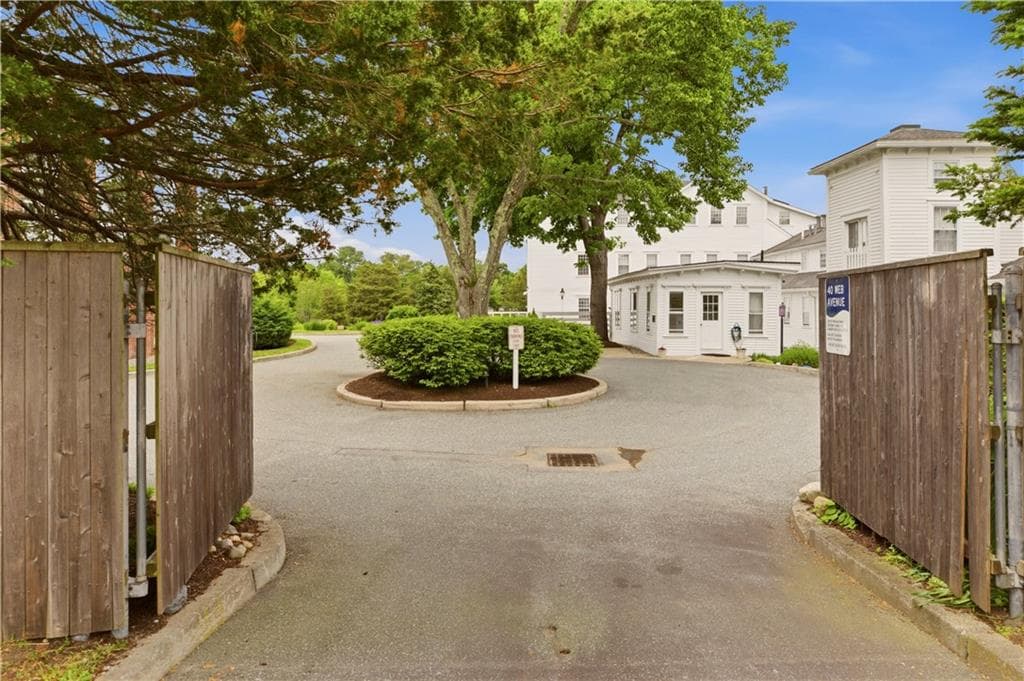 Condominium at 40 Web Avenue Avenue UNIT 224, North Kingstown, photo 28 of 34