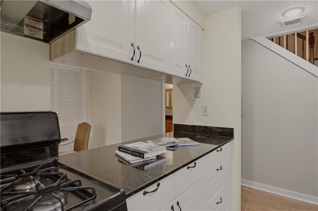 Condominium at 40 Web Avenue Avenue UNIT 224, North Kingstown, photo 11 of 34