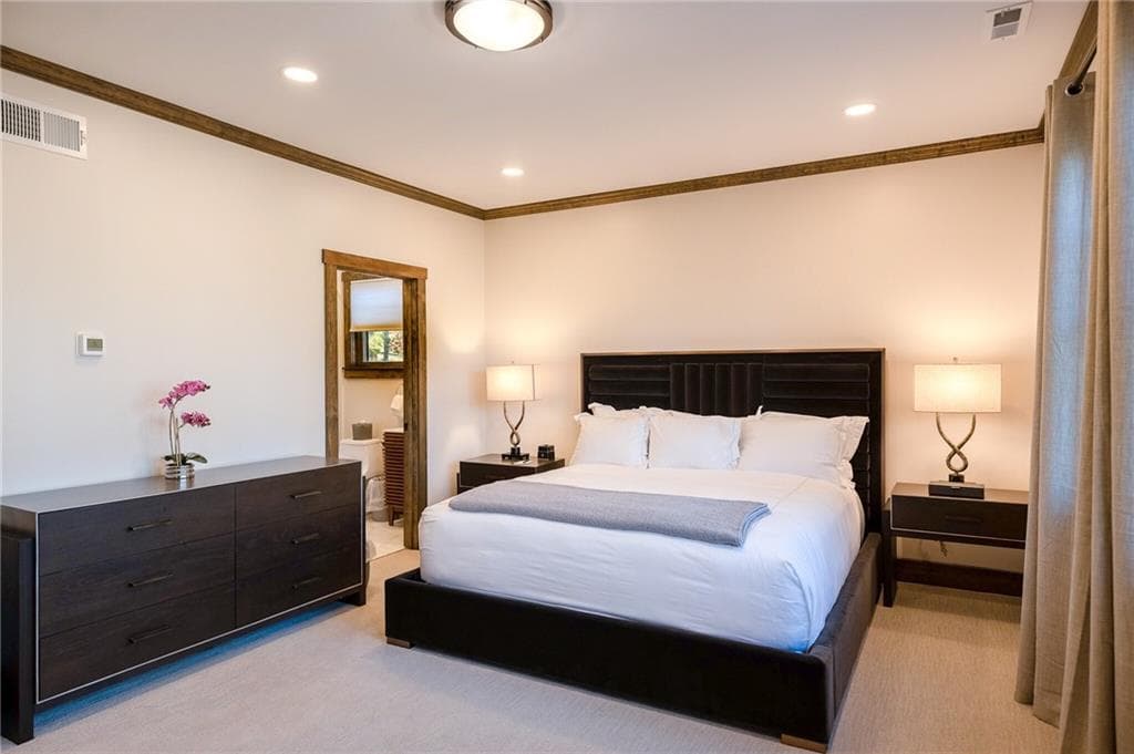 Condominium at 5 A Gardenia Drive, Richmond, photo 13 of 21