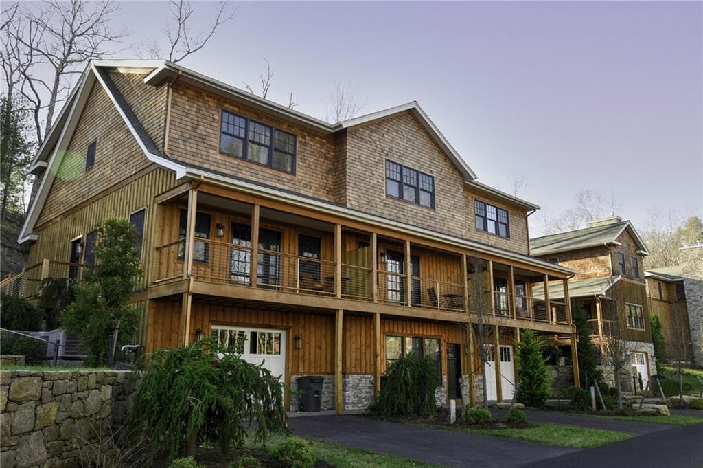 5 A Gardenia Drive