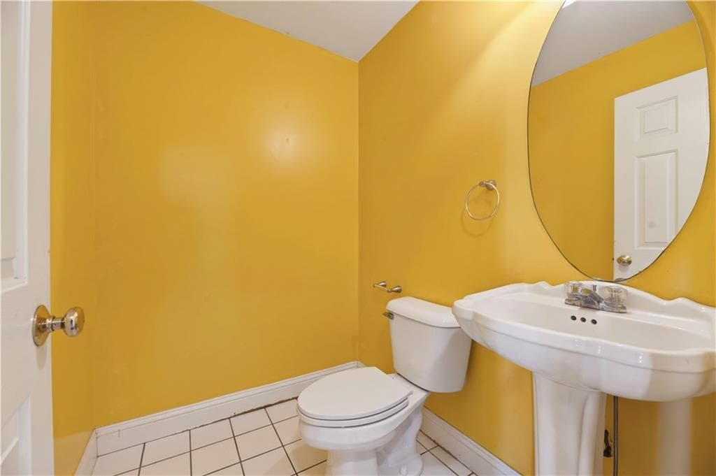 Single Family Residence at 52 Petal Lane, South Kingstown, photo 7 of 36