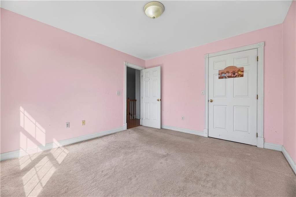 Single Family Residence at 52 Petal Lane, South Kingstown, photo 31 of 36
