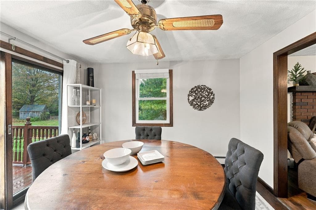 Single Family Residence at 4 Grancera Drive, Hopkinton, photo 7 of 37
