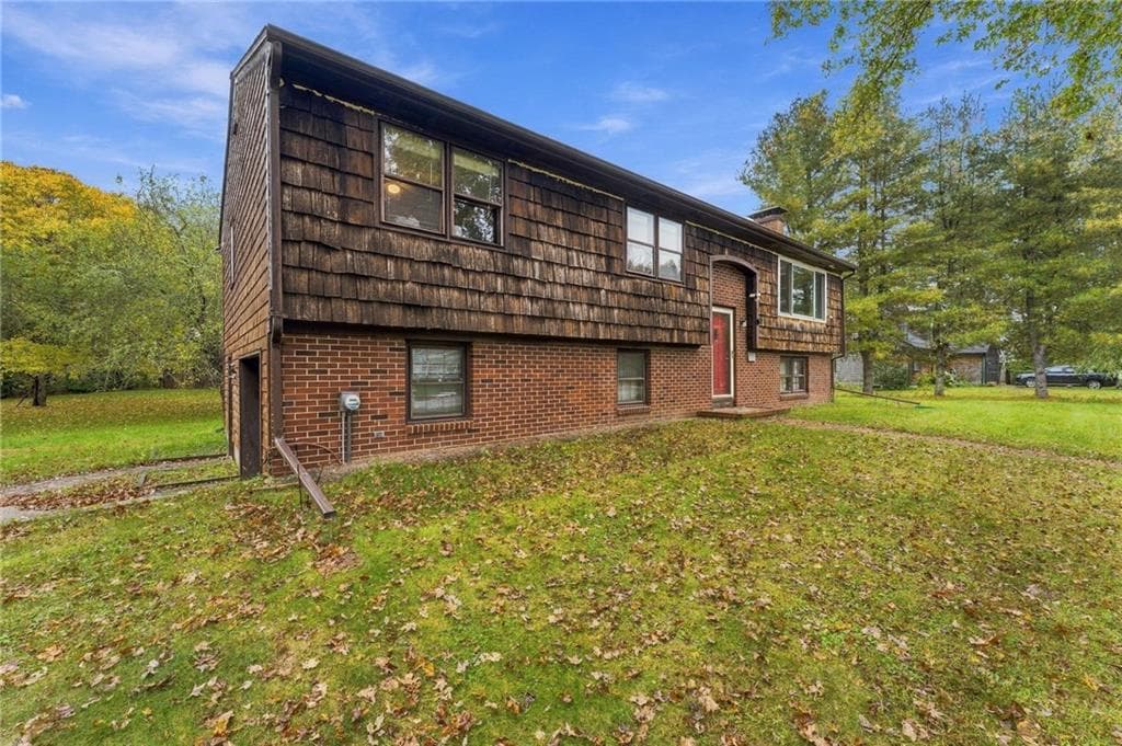 Single Family Residence at 4 Grancera Drive, Hopkinton, photo 36 of 37
