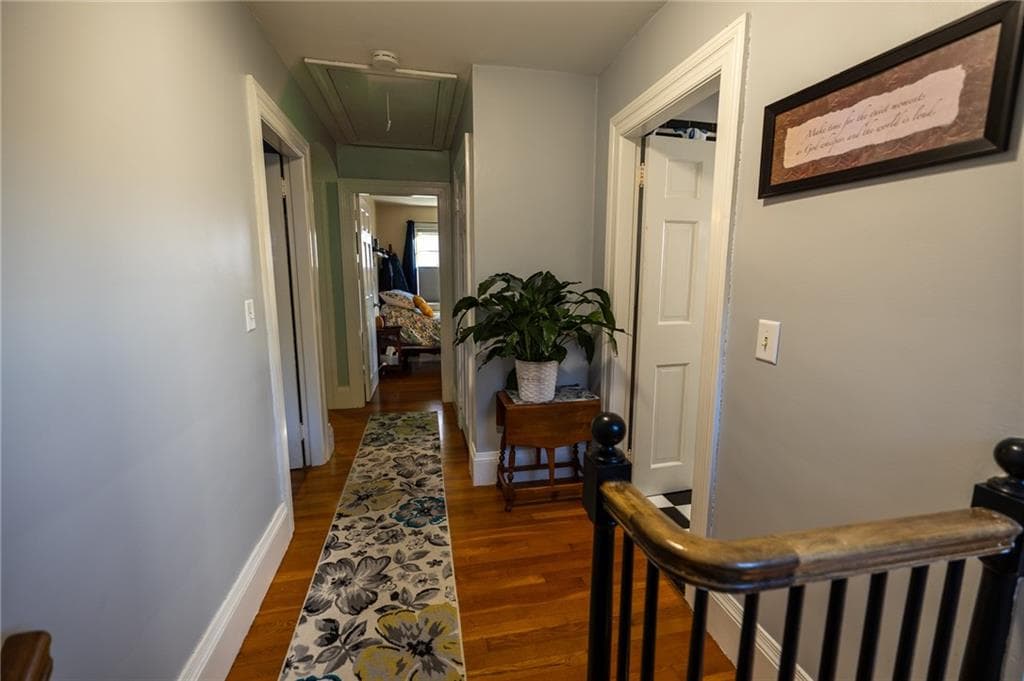 Single Family Residence at 506 Fair Street, Warwick, photo 14 of 25