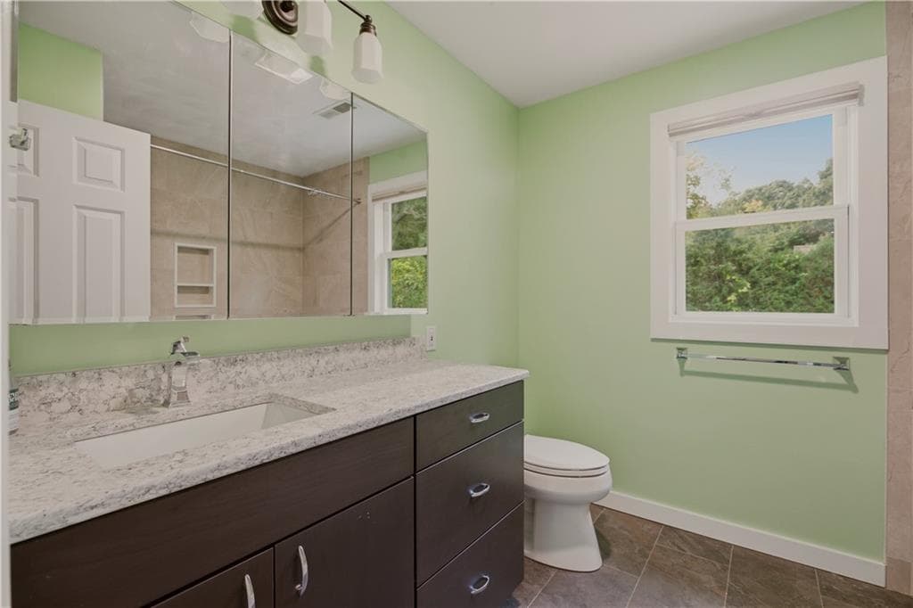 Single Family Residence at 41 Tefft Ridge Lane, South Kingstown, photo 36 of 50
