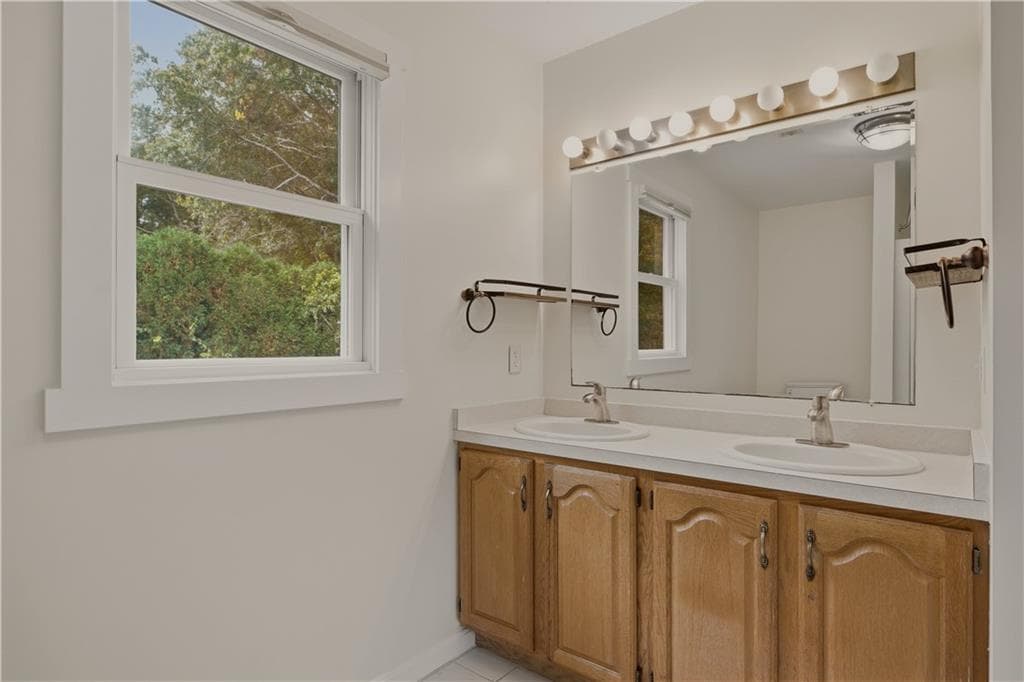 Single Family Residence at 41 Tefft Ridge Lane, South Kingstown, photo 30 of 50