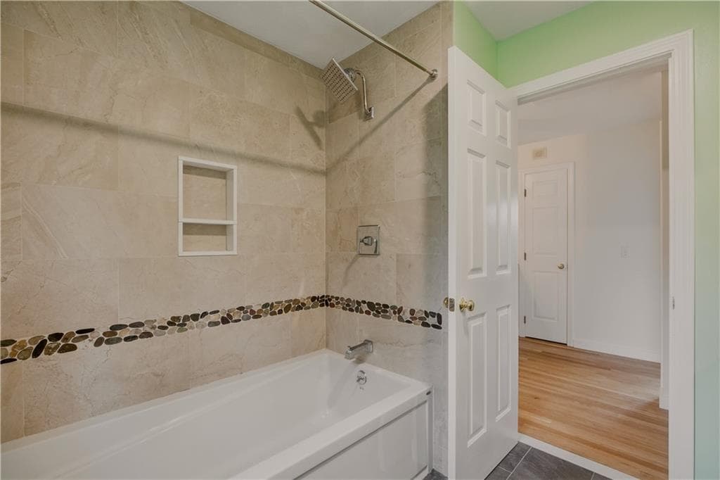 Single Family Residence at 41 Tefft Ridge Lane, South Kingstown, photo 37 of 50