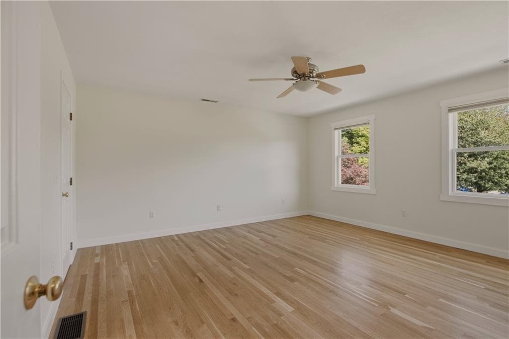 Single Family Residence at 41 Tefft Ridge Lane, South Kingstown, photo 25 of 50