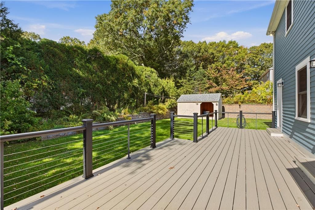 Single Family Residence at 41 Tefft Ridge Lane, South Kingstown, photo 21 of 50