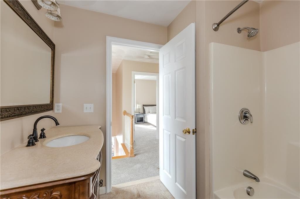 Condominium at 29 Dover Street UNIT 29, Cranston, photo 18 of 26