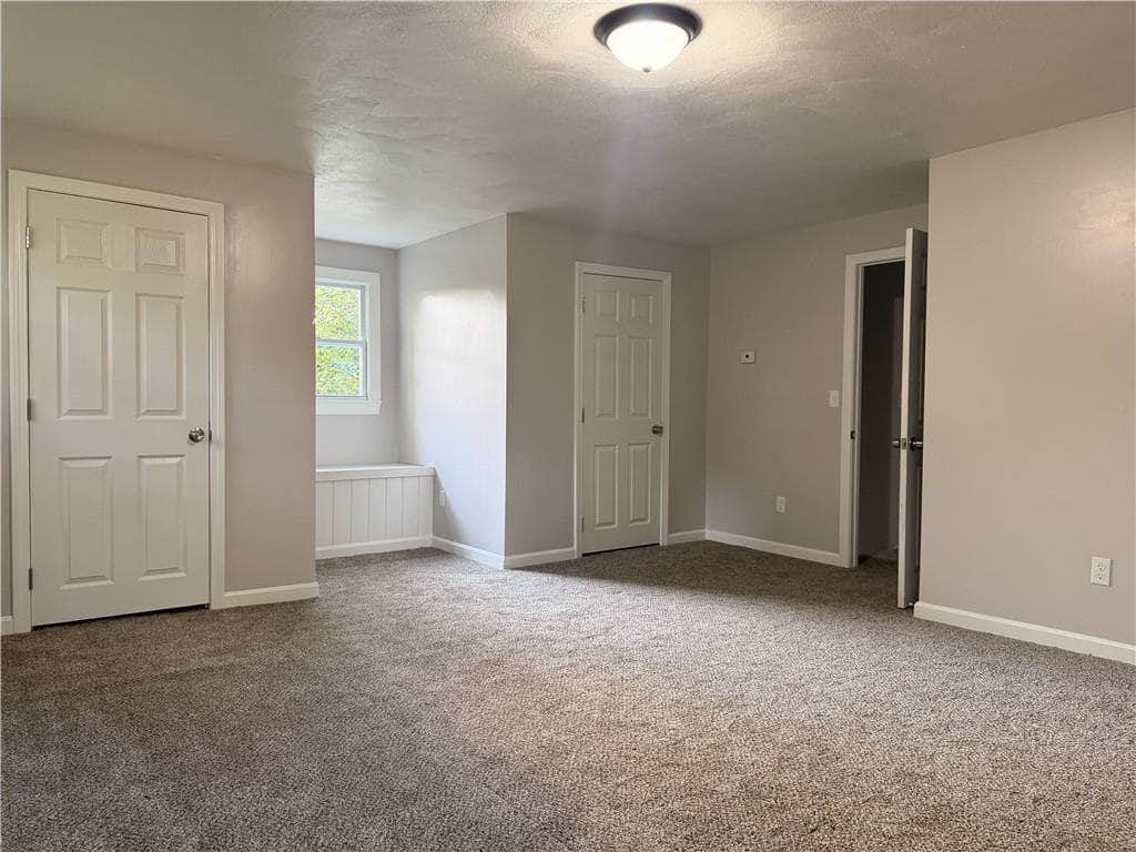 Single Family Residence at 15 Baneberry Drive, Cranston, photo 19 of 19