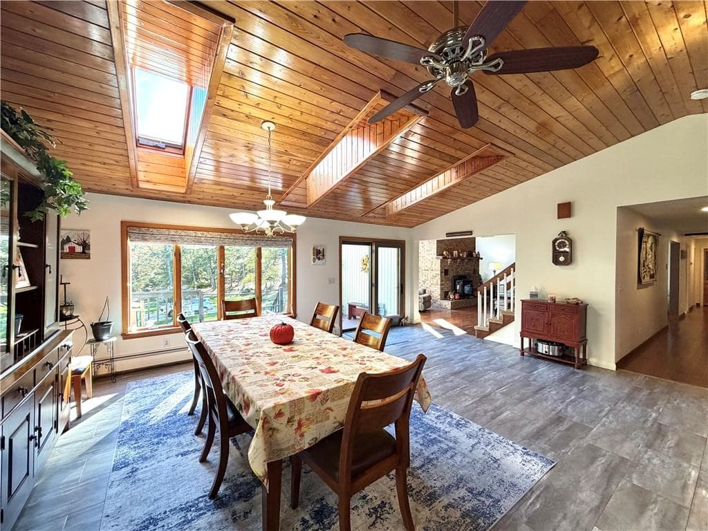 Single Family Residence at 229 John Potter Road, West Greenwich, photo 15 of 49