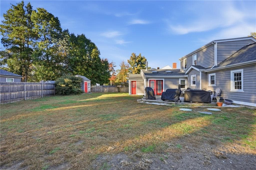 Single Family Residence at 99 George Arden Avenue, Warwick, photo 26 of 50