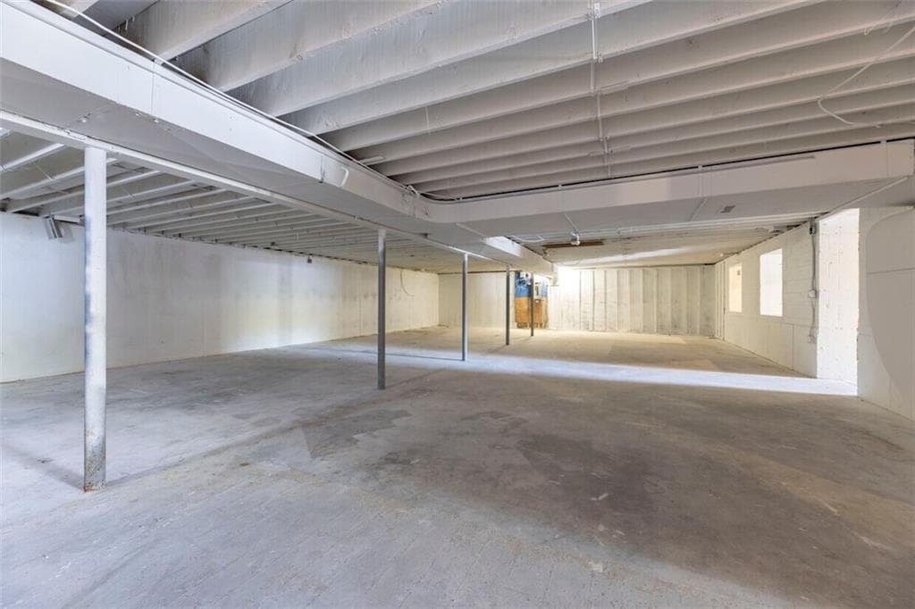 Commercial at 120 Point Judith Road, Narragansett, photo 13 of 28