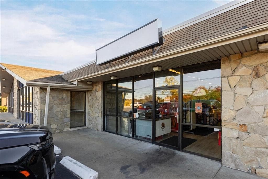 Commercial at 120 Point Judith Road, Narragansett, photo 12 of 28