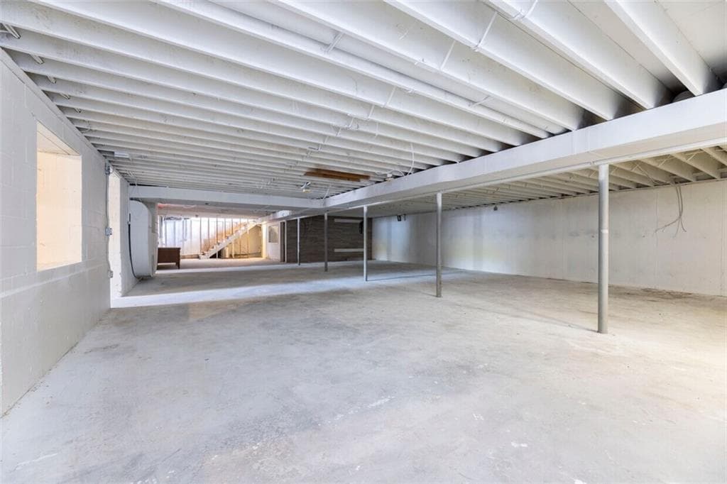 Commercial at 120 Point Judith Road, Narragansett, photo 14 of 28