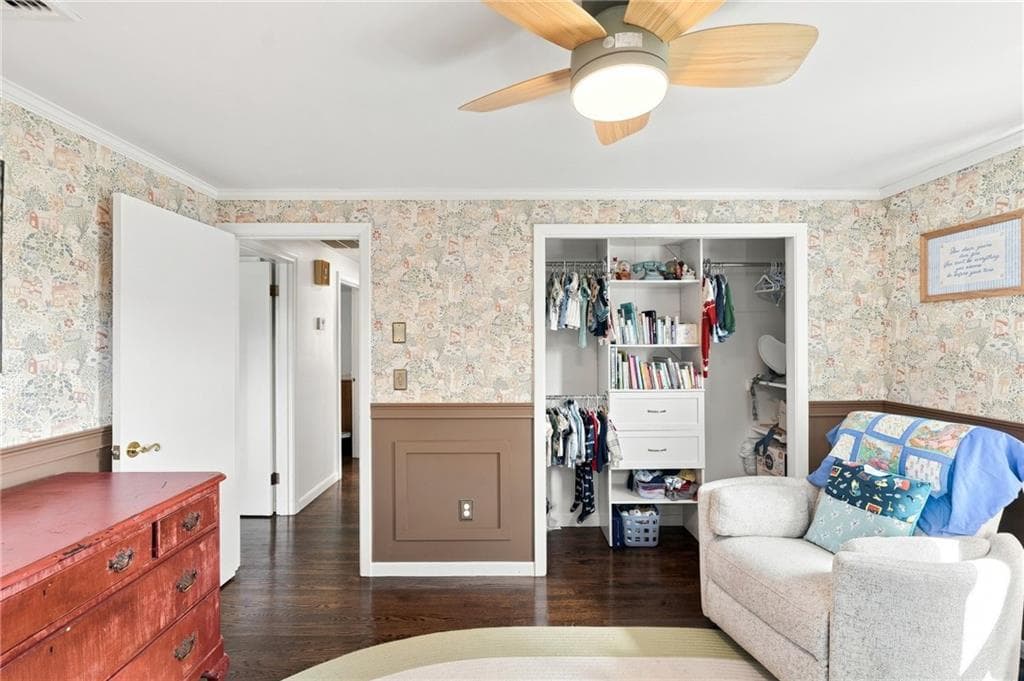 Single Family Residence at 8 Elmhurst Drive, Smithfield, photo 28 of 50