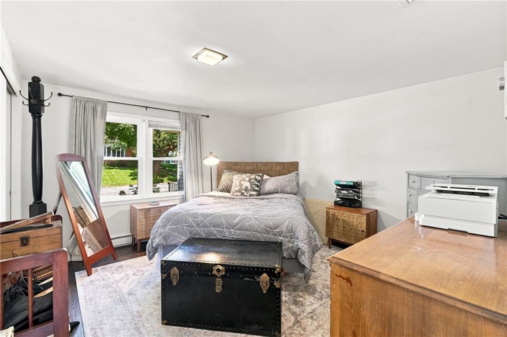 Single Family Residence at 8 Elmhurst Drive, Smithfield, photo 24 of 50