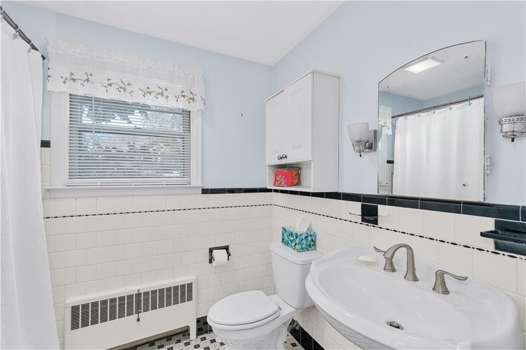 Single Family Residence at 30 Marshall Way, East Providence, photo 32 of 47