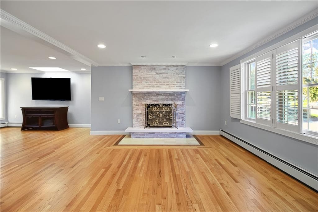 Single Family Residence at 68 Soares Drive, Portsmouth, photo 17 of 50